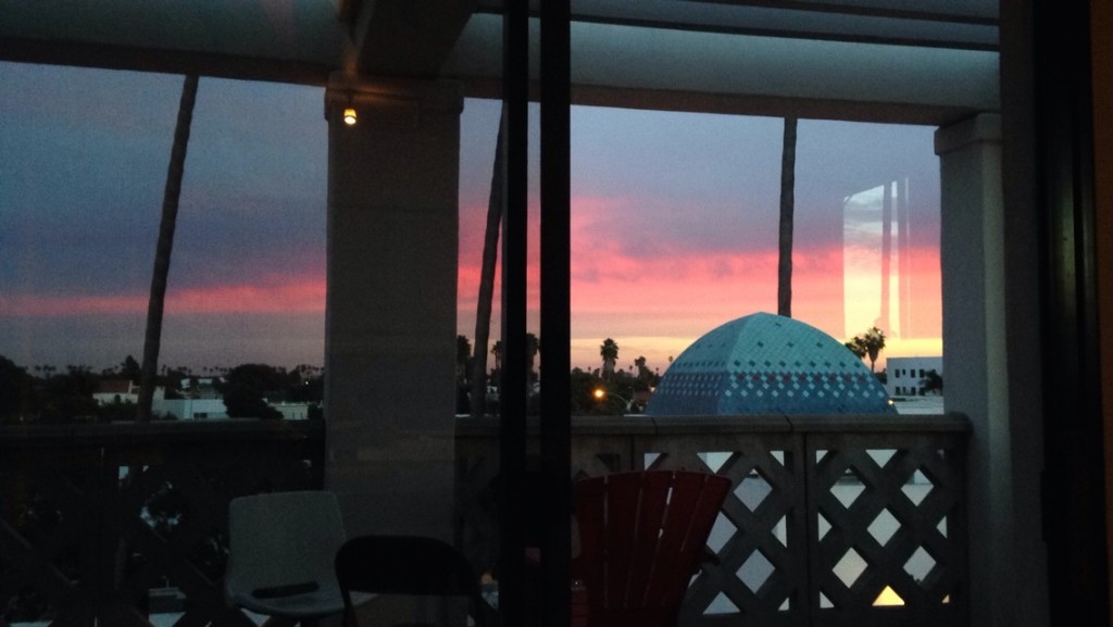 "Beautiful sunset from the 3rd floor of Antioch University" Picture by Mia Hayat