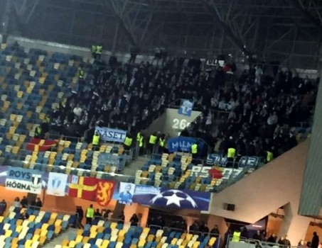 Malmo-fans at the game. Photo Credit: ultras-tifo.net