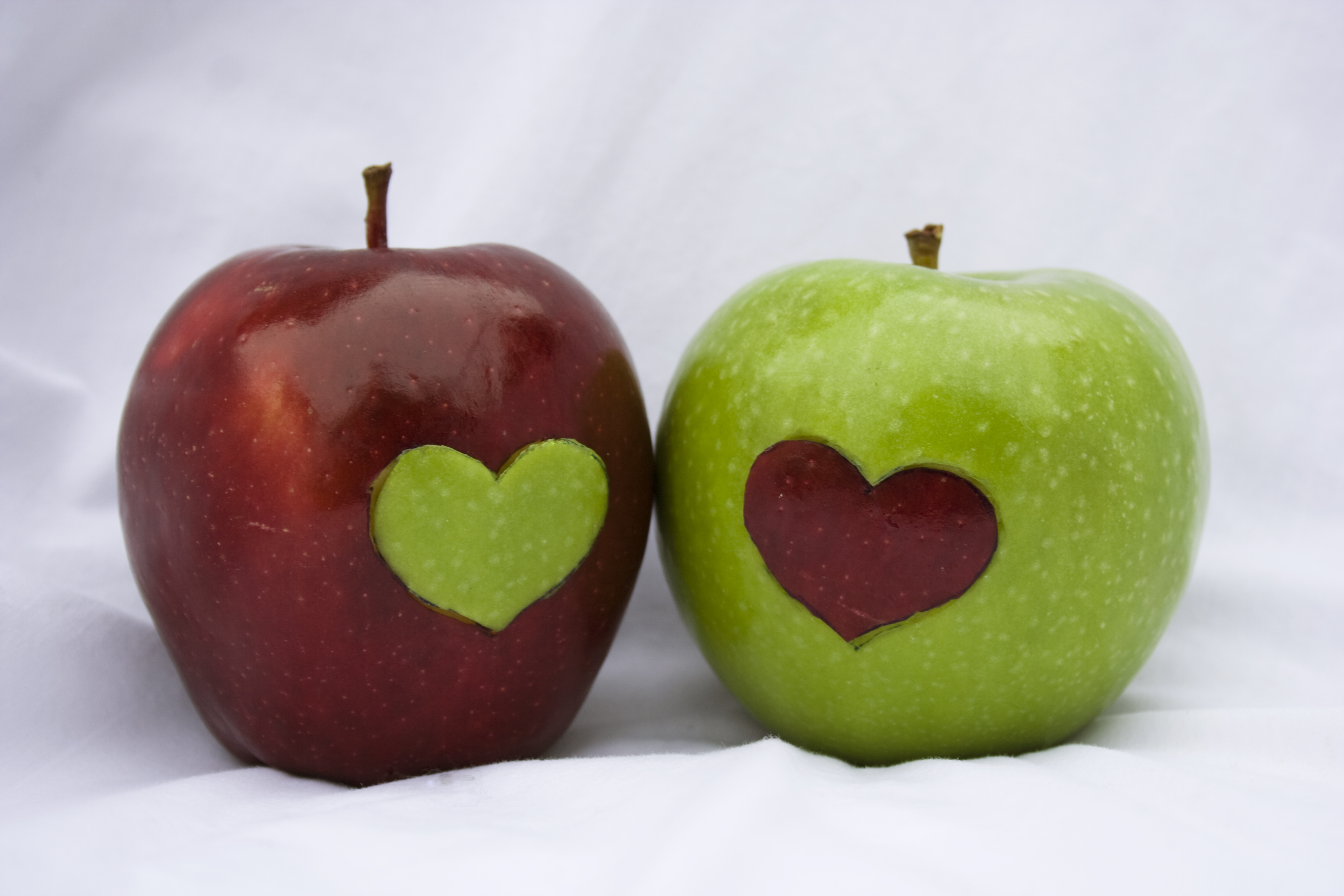 Apples are rich in quercetin, which is an anti-inflammatory.