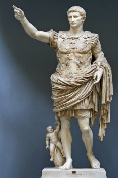 Statue of Julio Caesar. Vatican Museums. 1st century AD