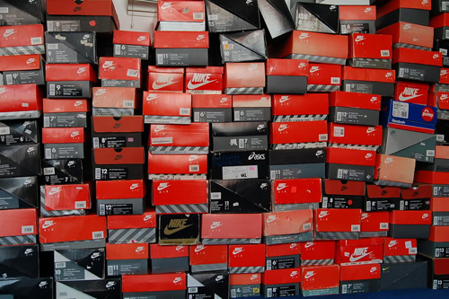 nike-sneaker-boxes
