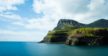 A New Approach to Marine Activism: Complexities in the Faroe Islands